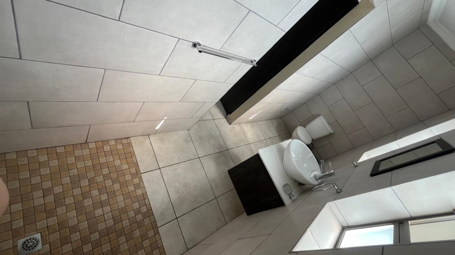4 Bedroom Property for Sale in Fountains Estate Eastern Cape